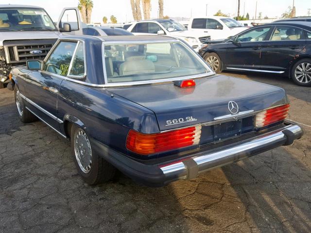 WDBBA48D1HA061530 - 1987 MERCEDES-BENZ 560 SL BLUE photo 3