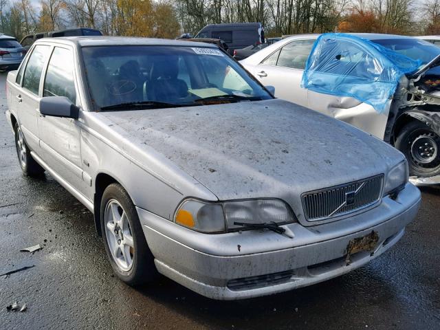 YV1LS5641W1428395 - 1998 VOLVO S70 GLT SILVER photo 1