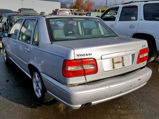 YV1LS5641W1428395 - 1998 VOLVO S70 GLT SILVER photo 3