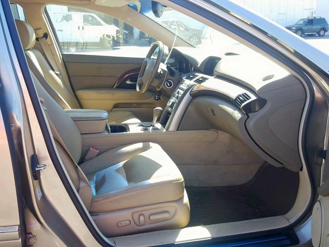 JH4KB16556C000139 - 2006 ACURA RL GOLD photo 5