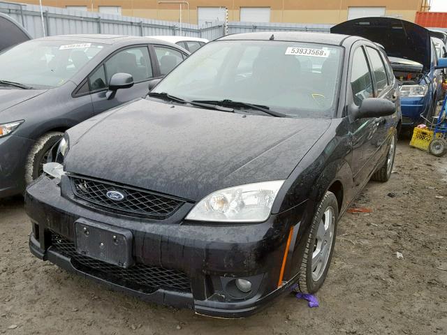 1FAHP37N07W295986 - 2007 FORD FOCUS ZX5 BLACK photo 2