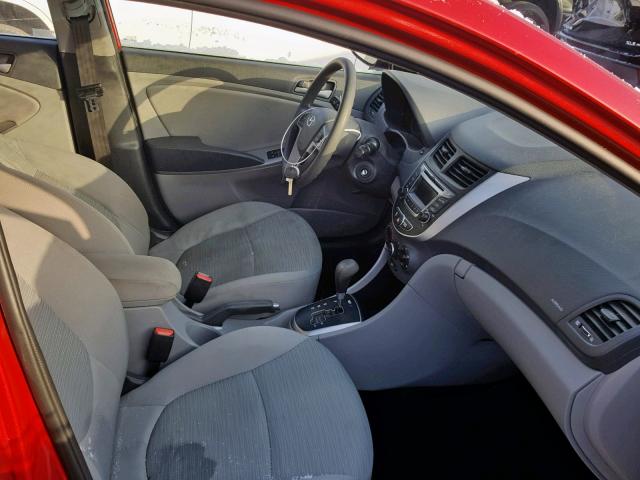 KMHCT4AE0GU974680 - 2016 HYUNDAI ACCENT SE RED photo 5