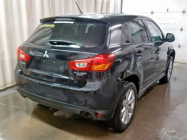 4A4AP3AU6FE007879 - 2015 MITSUBISHI OUTLANDER BLACK photo 4