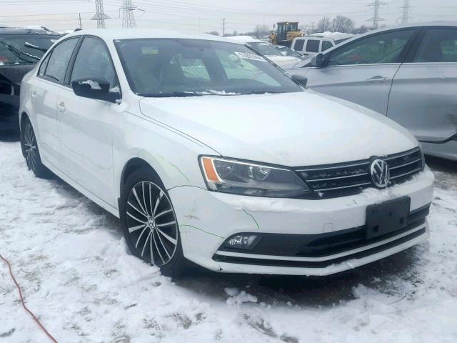 3VWD17AJ8GM220909 - 2016 VOLKSWAGEN JETTA SPOR WHITE photo 1