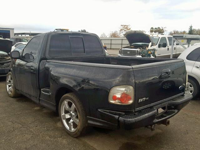 2FTRF07374CA59468 - 2004 FORD F150 SVT L BLACK photo 3