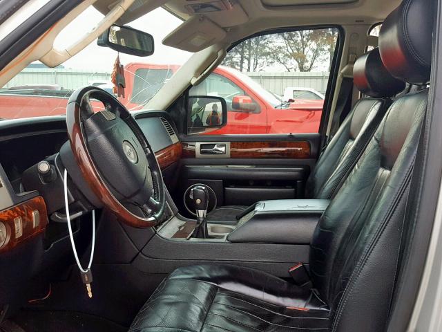 5LMFU28R23LJ34758 - 2003 LINCOLN NAVIGATOR ვერცხლისფერი ფოტო 5