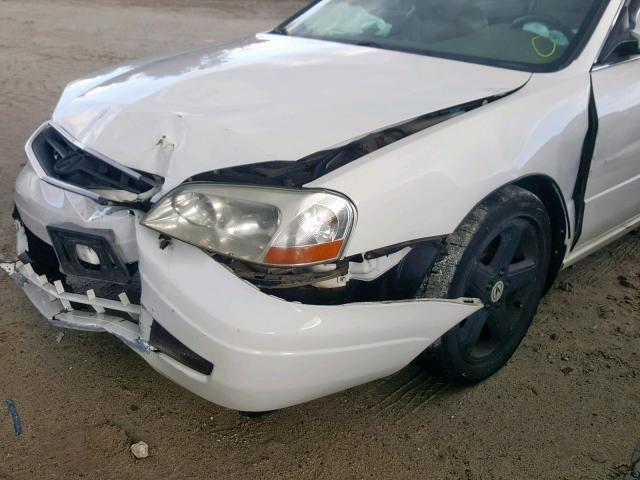 19UYA42701A033983 - 2001 ACURA 3.2CL TYPE WHITE photo 9