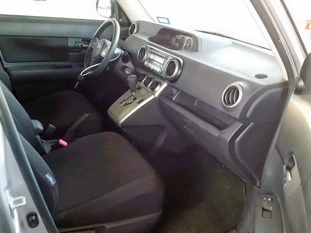 JTLKE50E491076982 - 2009 TOYOTA SCION XB Gümüş foto 5