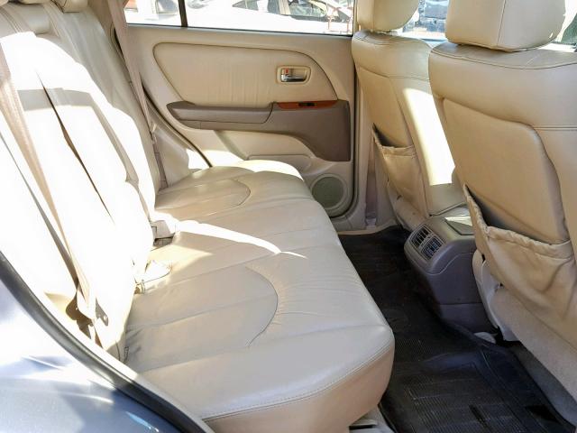 JTJGF10U420124066 - 2002 LEXUS RX 300 SILVER photo 6