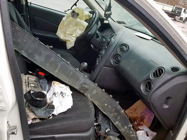 2G2WP552X61140765 - 2006 PONTIAC GRAND PRIX თეთრი ფოტო 5