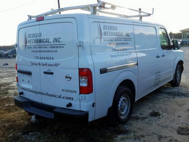 1N6BF0KY1JN804092 - 2018 NISSAN NV 1500 S WHITE photo 4