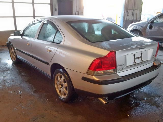 YV1RH59H742380741 - 2004 VOLVO S60 2.5T SILVER photo 3