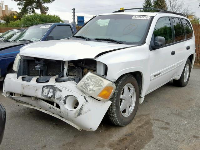 1GKDT13S522188585 - 2002 GMC ENVOY WHITE photo 2