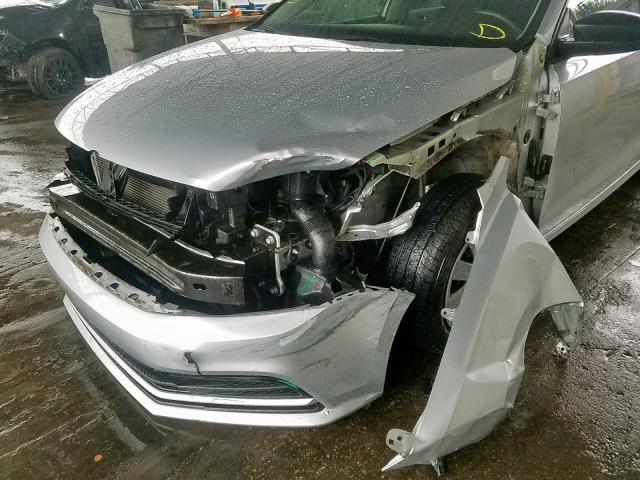 3VW2K7AJ7FM304626 - 2015 VOLKSWAGEN JETTA BASE 银色 照片 9