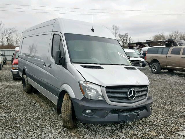 WD3PF4CC5HP373493 - 2017 MERCEDES-BENZ SPRINTER 3 SILVER photo 1