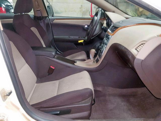 1G1ZC5E07CF359716 - 2012 CHEVROLET MALIBU 1LT WHITE photo 5