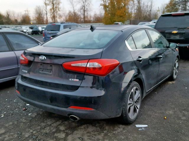 KNAFZ4A85G5556472 - 2016 KIA FORTE EX BLACK photo 4