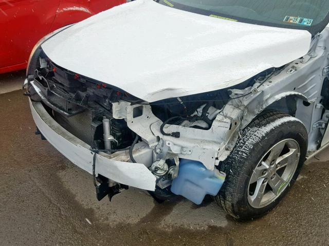 1G11C5SLXFF163074 - 2015 CHEVROLET MALIBU 1LT WHITE photo 9