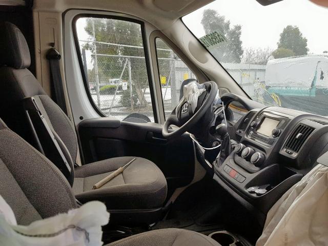 3C6TRVBG0JE107611 - 2018 RAM PROMASTER 白色 照片 5