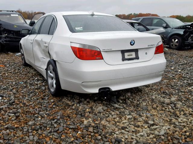 WBANE73506CM42191 - 2006 BMW 530 I WHITE photo 3