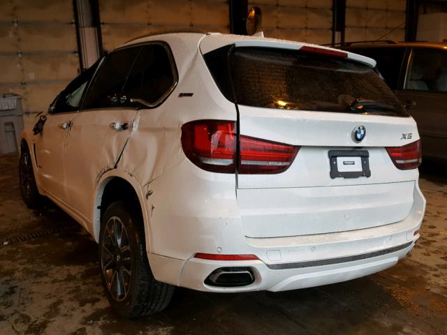 5UXKT0C5XJ0W03450 - 2018 BMW X5 XDR40E WHITE photo 3