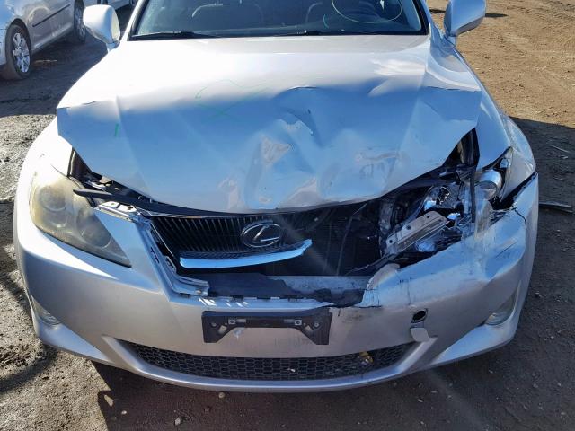 JTHBK262085052605 - 2008 LEXUS IS 250 SILVER photo 7