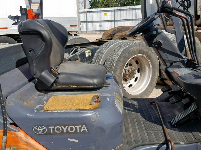 00000000000017853 - 2008 TOYOTA FORKLIFT ORANGE photo 5