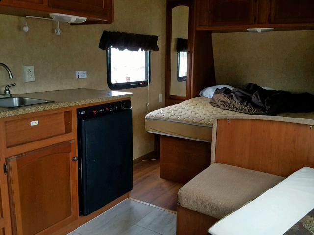 47CTCLJ11CM444321 - 2012 COLE CAMPER WHITE photo 5