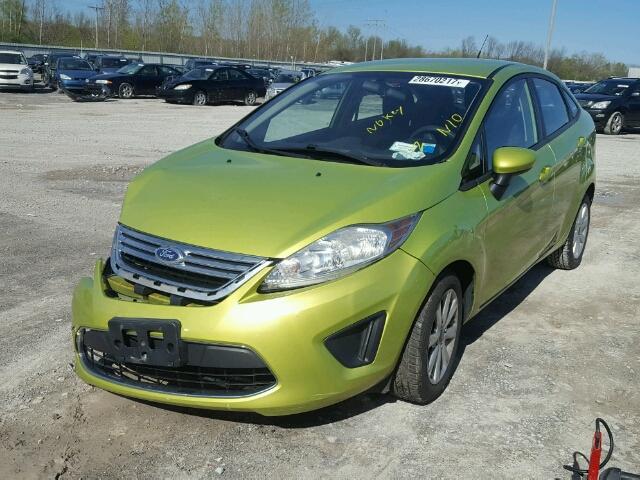 3FADP4BJ4BM122795 - 2011 FORD FIESTA SE GREEN photo 2