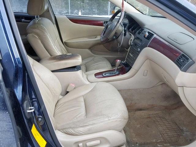 JTHBF30G420054988 - 2002 LEXUS ES 300 BLUE photo 5