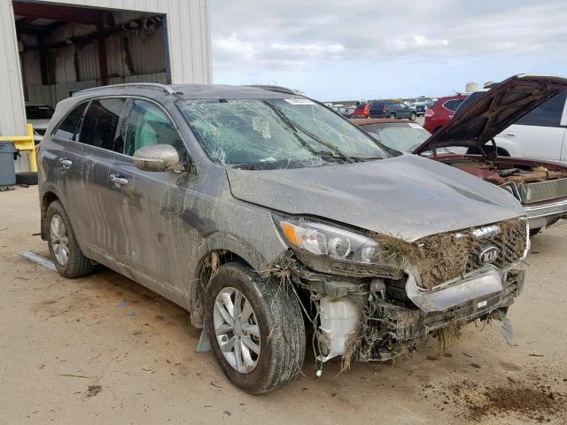 5XYPG4A33HG335124 - 2017 KIA SORENTO LX SILVER photo 1