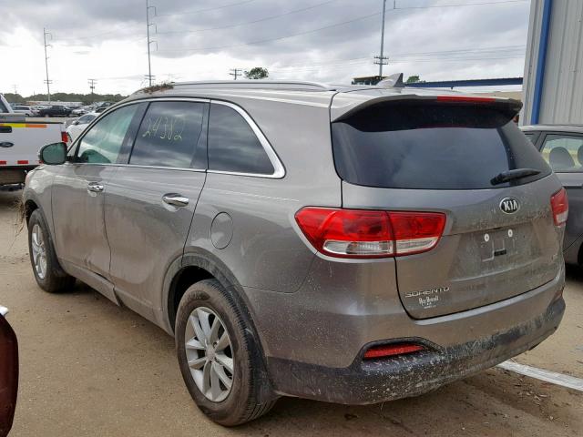 5XYPG4A33HG335124 - 2017 KIA SORENTO LX SILVER photo 3