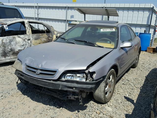19UYA1258VL015710 - 1997 ACURA 2.2CL Gümüş fotoğraf 2