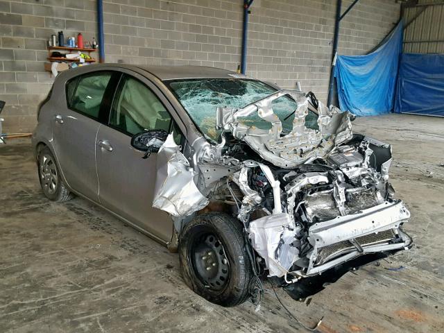 JTDKDTB36F1585224 - 2015 TOYOTA PRIUS C SILVER photo 1