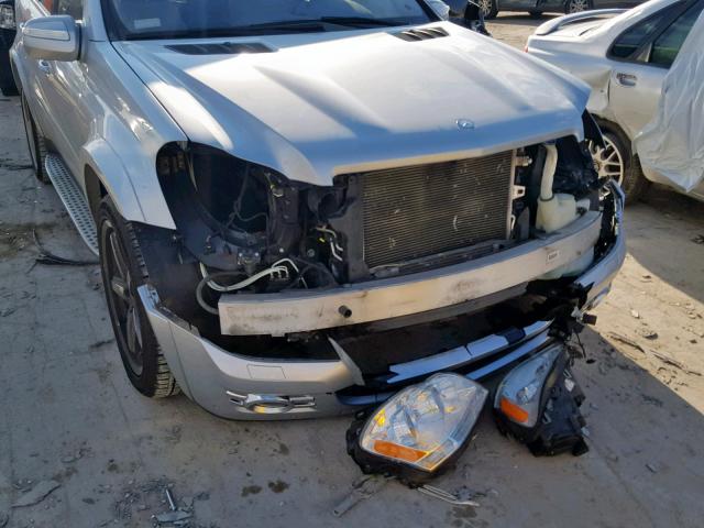 4JGBF86E19A446895 - 2009 MERCEDES-BENZ GL 550 4MA SILVER photo 9