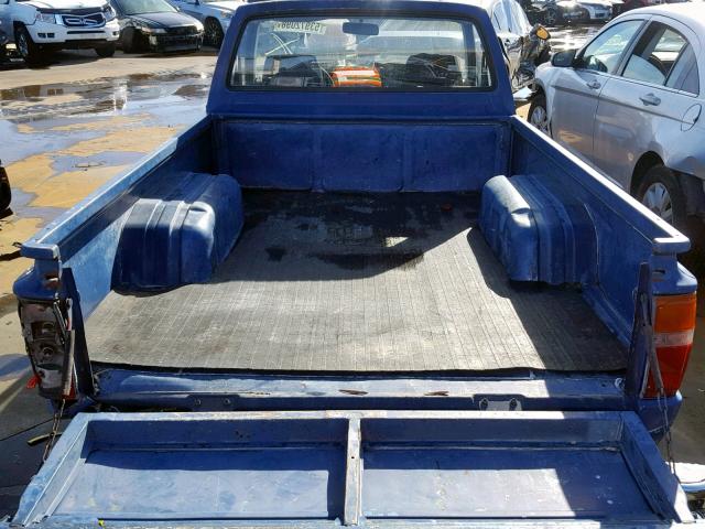 JT4RN50R3J5113837 - 1988 TOYOTA PICKUP 1/2 TWO TONE photo 6