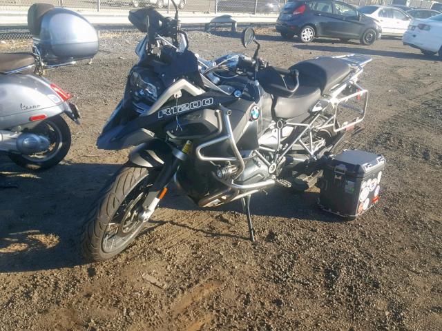 WB10A1206HZ667403 - 2017 BMW R1200 GS A CHARCOAL photo 2