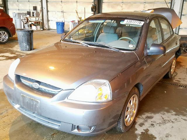 KNADC125646330300 - 2004 KIA RIO GRAY photo 2