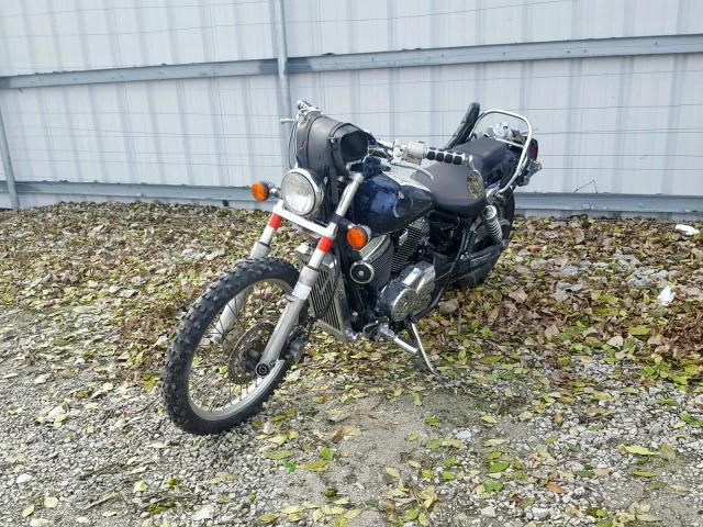 JH2RC44515M800969 - 2005 HONDA VT750 DC TWO TONE photo 2