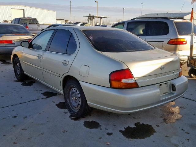 1N4DL01D8WC158710 - 1998 NISSAN ALTIMA XE GOLD photo 3