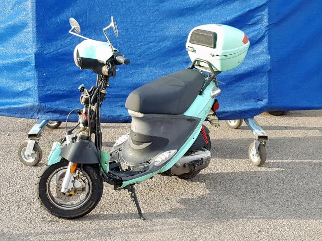 RFVPAP5A001111529 - 2013 GENUINE SCOOTER CO. BUDDY 50 GREEN photo 2