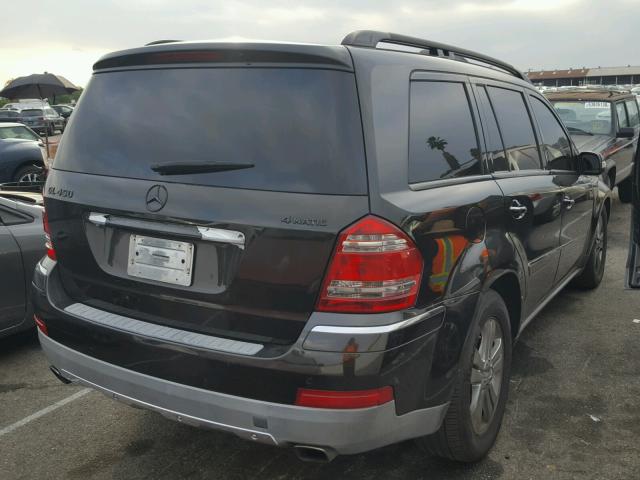 4JGBF71E57A184197 - 2007 MERCEDES-BENZ GL 450 4MA BLACK photo 4