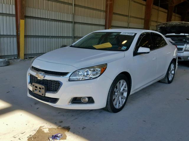 1G11D5SL1FF178821 - 2015 CHEVROLET MALIBU 2LT WHITE photo 2