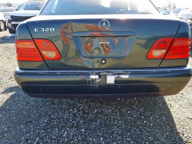 WDBJF55F5VA375749 - 1997 MERCEDES-BENZ E 320 GREEN photo 9