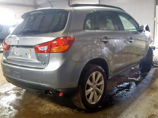 4A4AP4AW8FE025338 - 2015 MITSUBISHI OUTLANDER SILVER photo 4