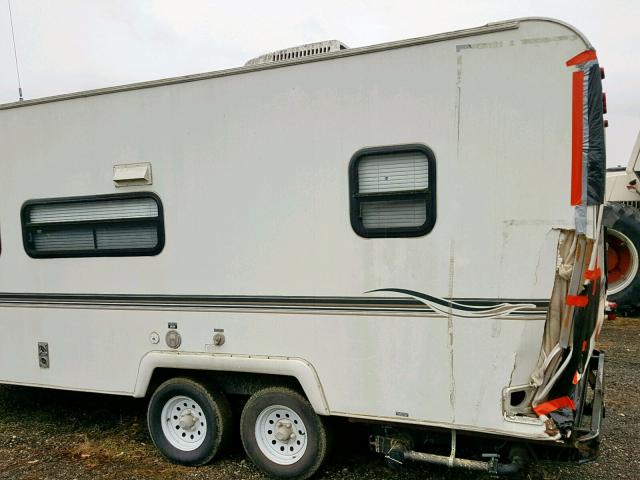 4X4TFLW27XD064913 - 1999 FLAG TRAILER WHITE photo 8