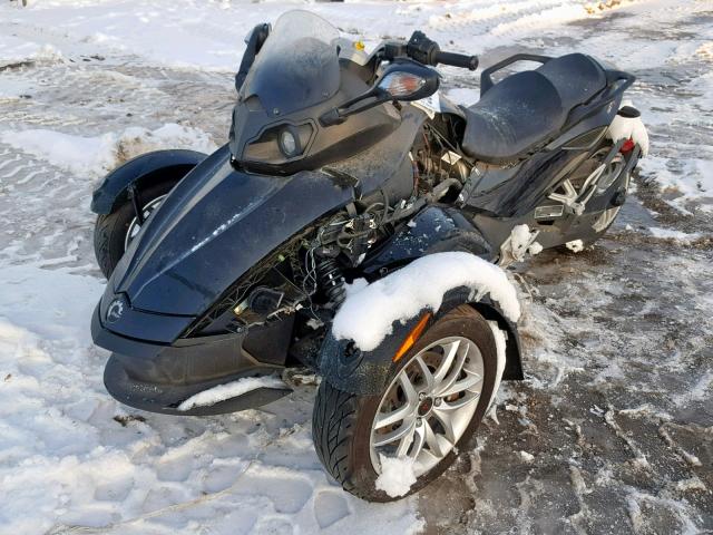 2BXNAAC28GV000194 - 2016 CAN-AM SPYDER ROA BLACK photo 2