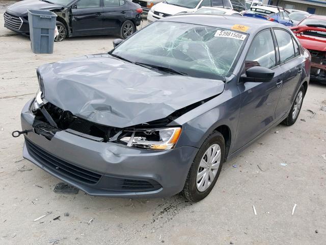 3VW1K7AJ4EM373381 - 2014 VOLKSWAGEN JETTA BASE Մոխրագույն լուսանկար 2