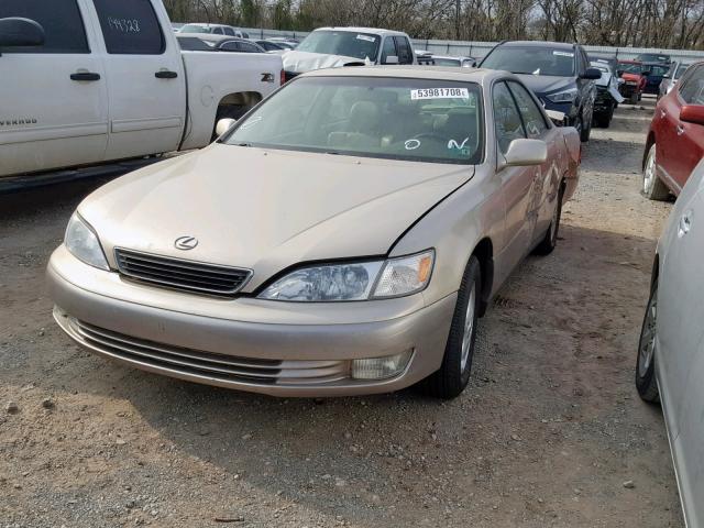 JT8BF28G8X0233184 - 1999 LEXUS ES 300 GOLD photo 2