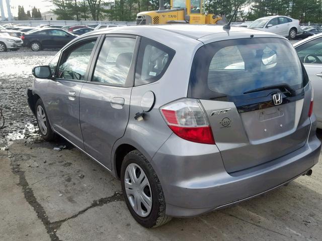 JHMGE88279S006169 - 2009 HONDA FIT SILVER photo 3